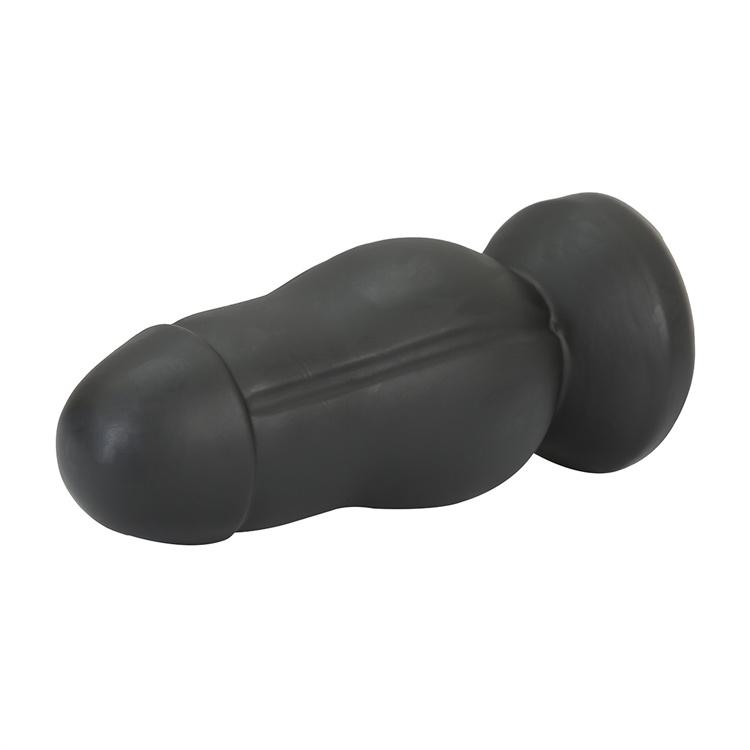 Coarse men and women share anal plug masturbation devices