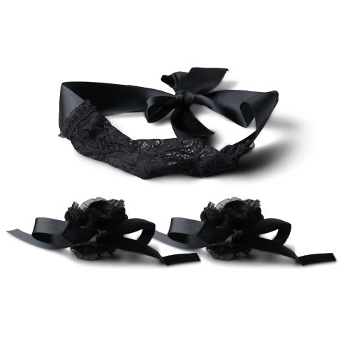 Black Lace Mask and Wrist Restraint Set